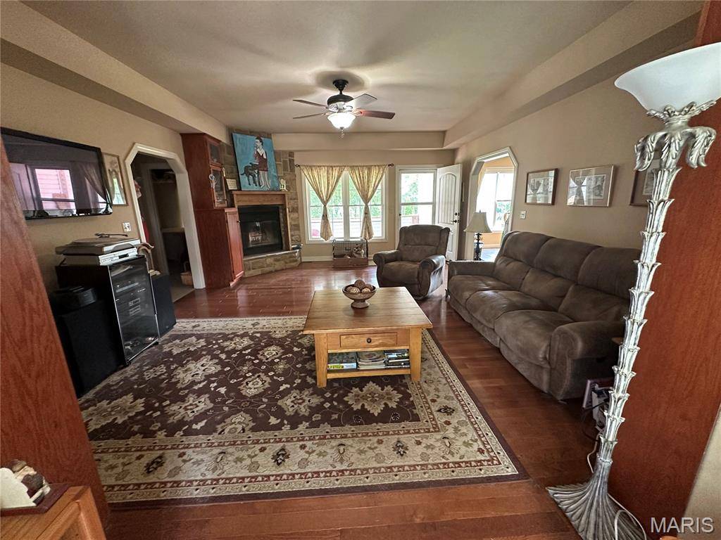 Jackson, MO 63755,239 Oak Creek DR