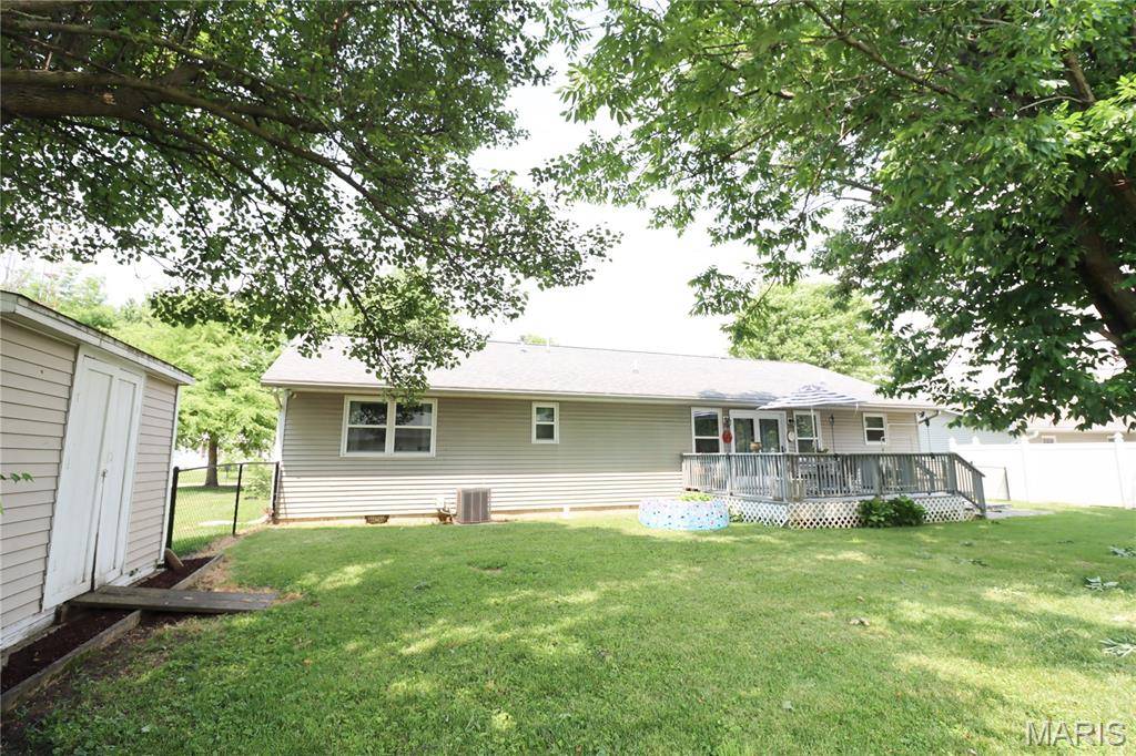 Greenville, IL 62246,708 Ash ST