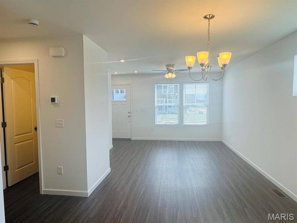 O'fallon, MO 63368,219 Newal WAY