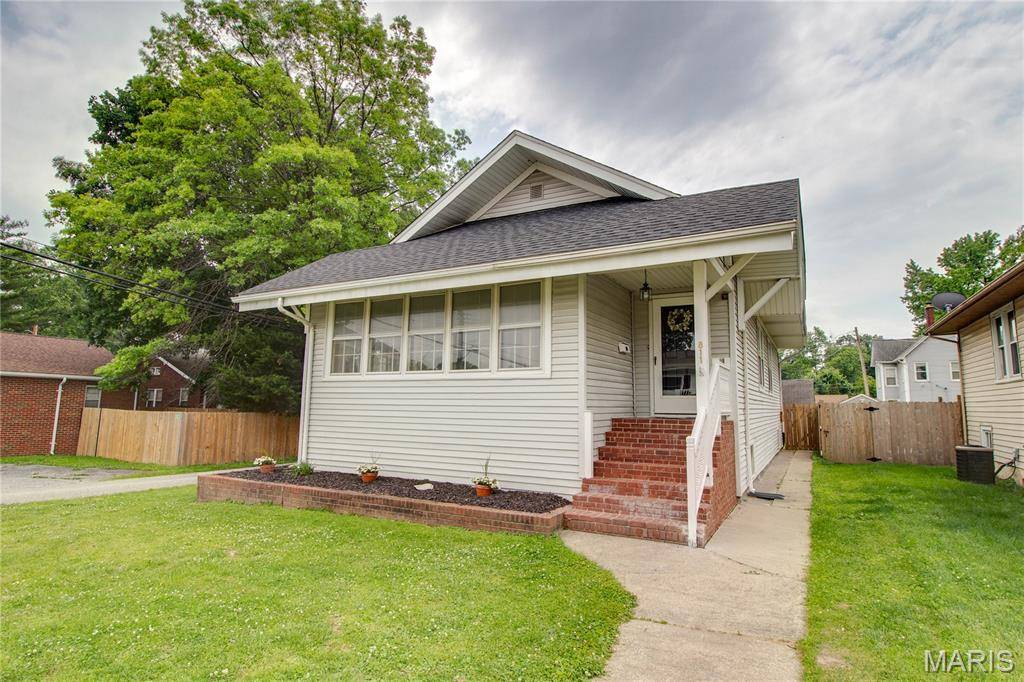 Alton, IL 62002,811 McPherson AVE