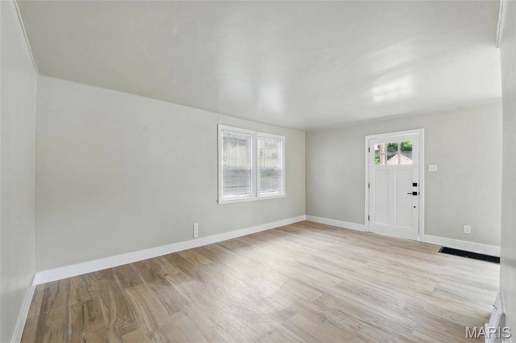 Maplewood, MO 63143,7782 Folk AVE