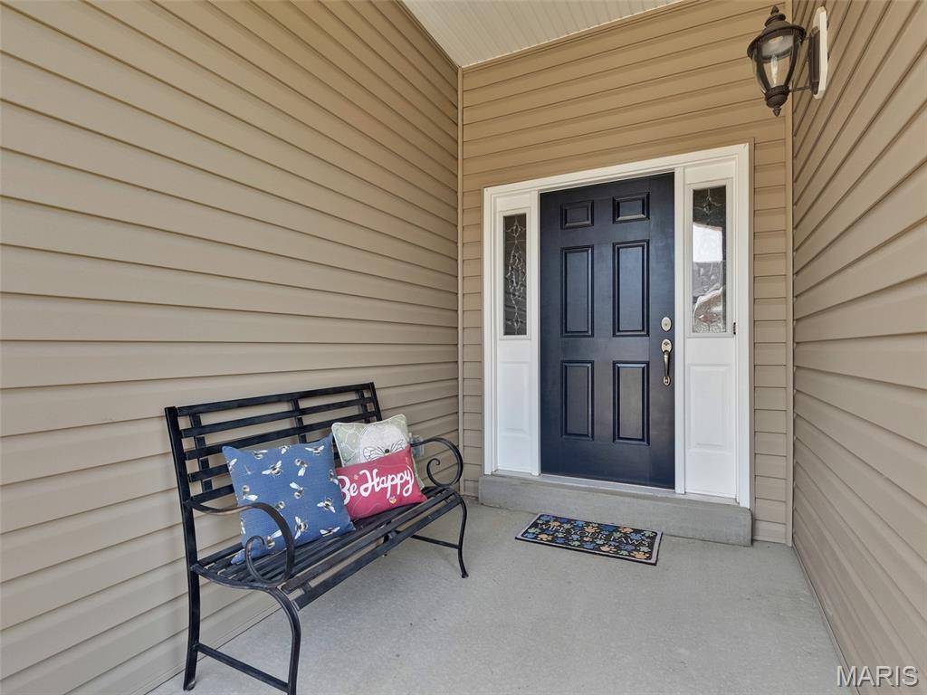 Ballwin, MO 63021,921 Meramec Grove DR