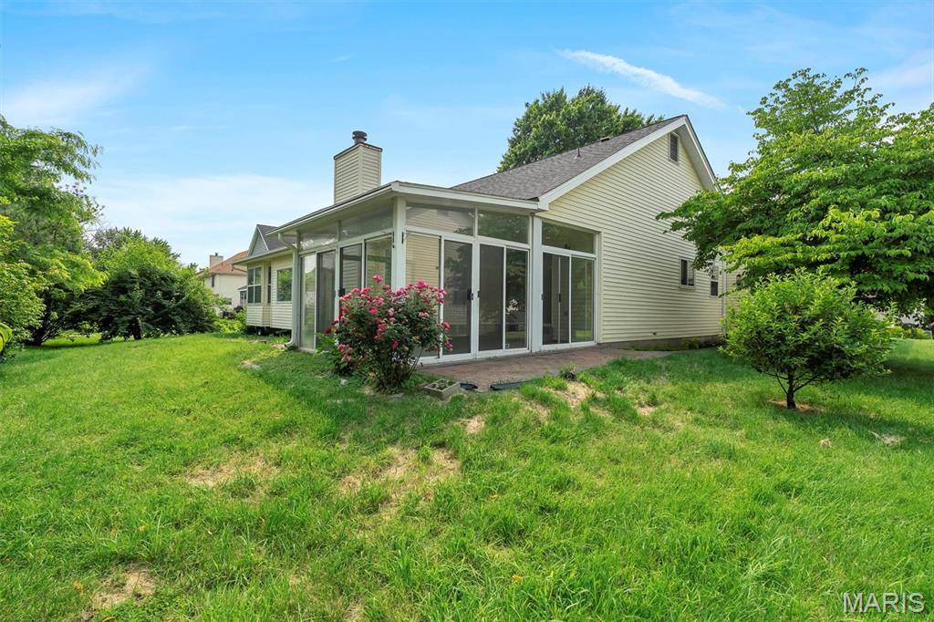 Florissant, MO 63034,1045 Sprinters Row DR