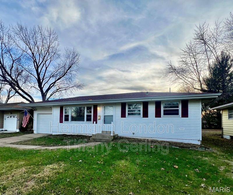 Florissant, MO 63031,170 Ruth DR