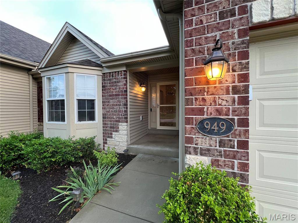 Dardenne Prairie, MO 63368,949 Promenade CT