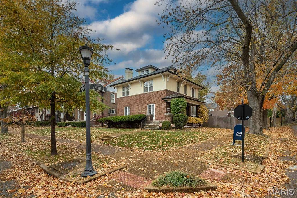 St Louis, MO 63130,6603 Pershing AVE