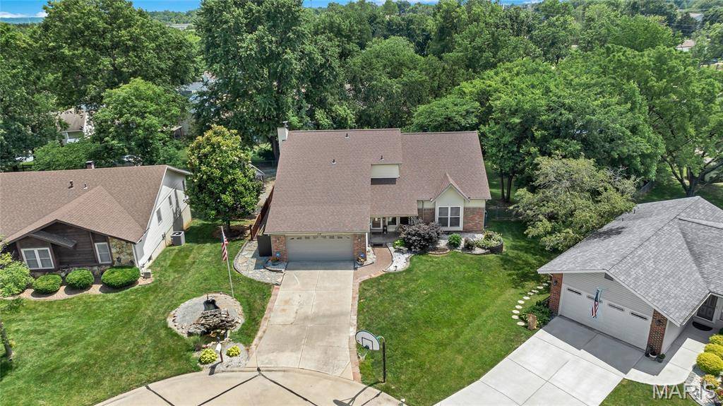 St Charles, MO 63303,116 Shirewood DR