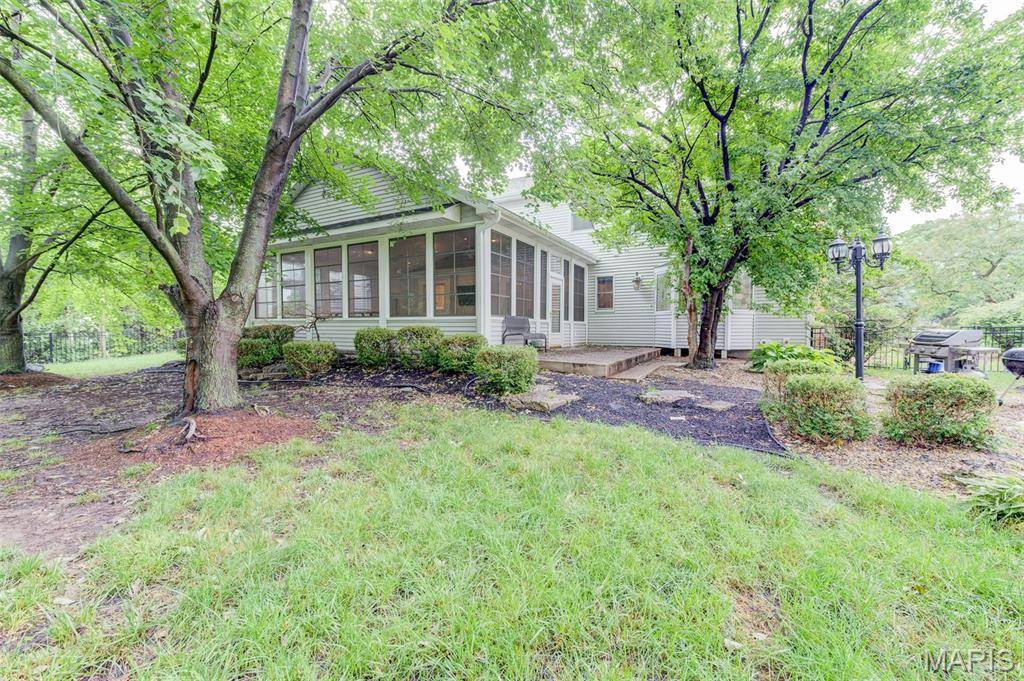 St Charles, MO 63303,600 Bluff Manor CIR