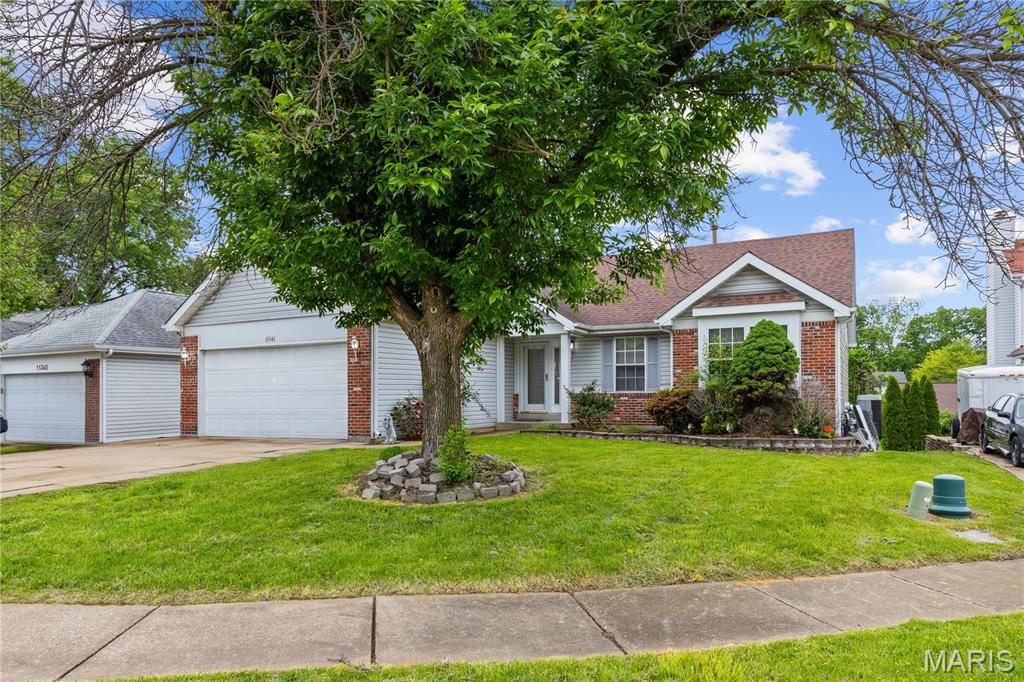 Maryland Heights, MO 63043,11341 Brierhall CIR