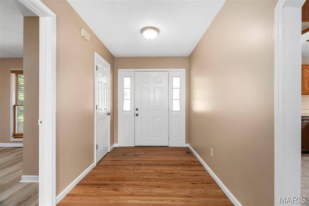 Lake Sherwood, MO 63357,134 N Kings RD