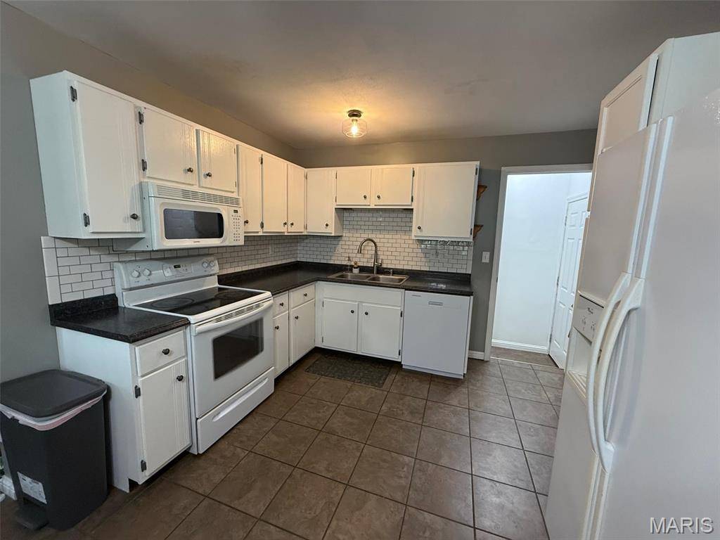 Washington, MO 63090,624 W 7th ST