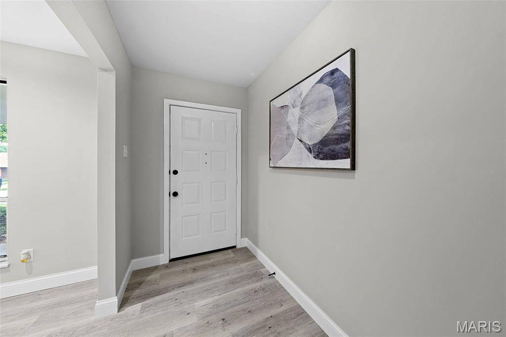 Florissant, MO 63034,14874 Mondoubleau LN