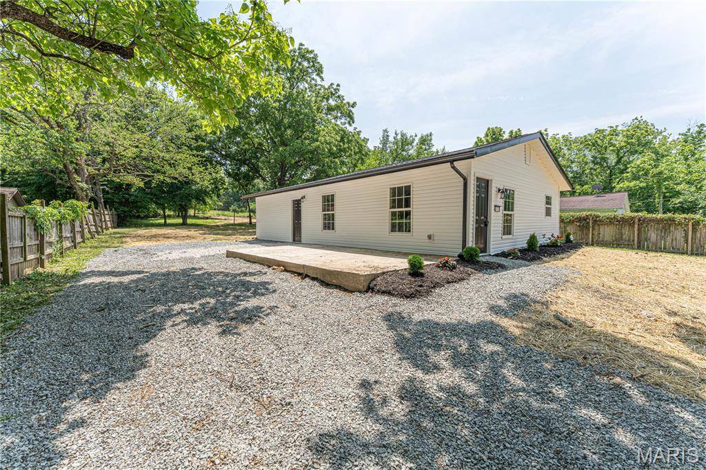 Bonne Terre, MO 63628,612 Grove ST