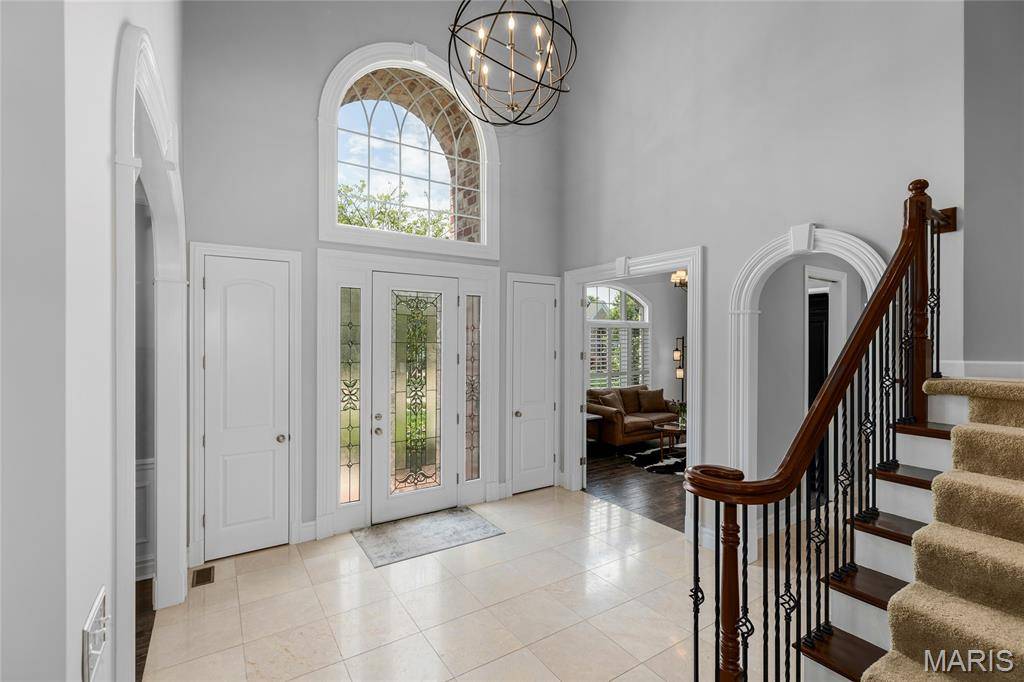 Chesterfield, MO 63005,1320 Westchester Manor LN