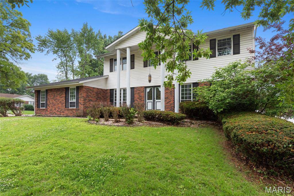 Florissant, MO 63034,14729 Mondoubleau