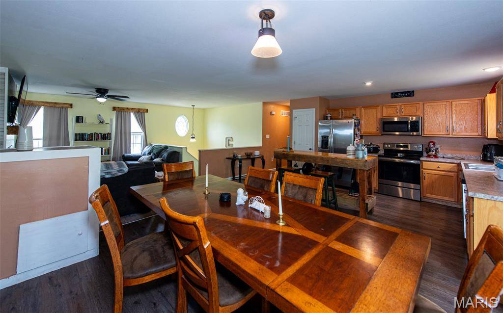 Hillsboro, MO 63050,1532 Saint Charles DR
