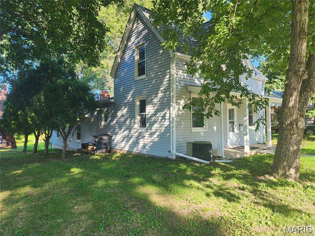 Belleville, IL 62220,817 Union AVE