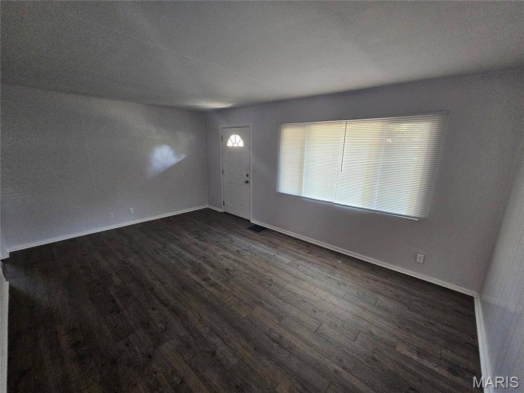 Belleville, IL 62220,1150 Lilac DR