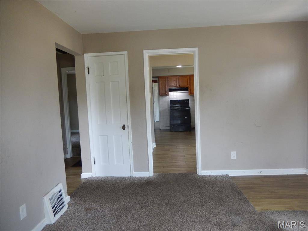 St Louis, MO 63136,7450 Calvin AVE