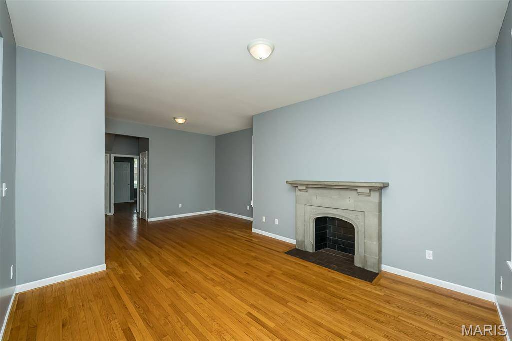 St Louis, MO 63116,3544 Giles AVE