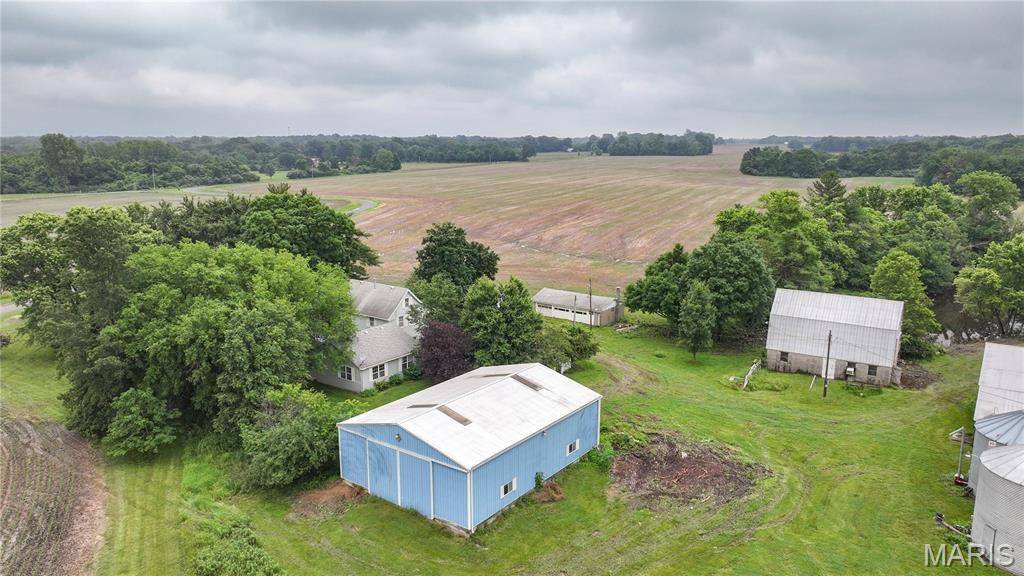 Brighton, IL 62012,33425 Irish LN