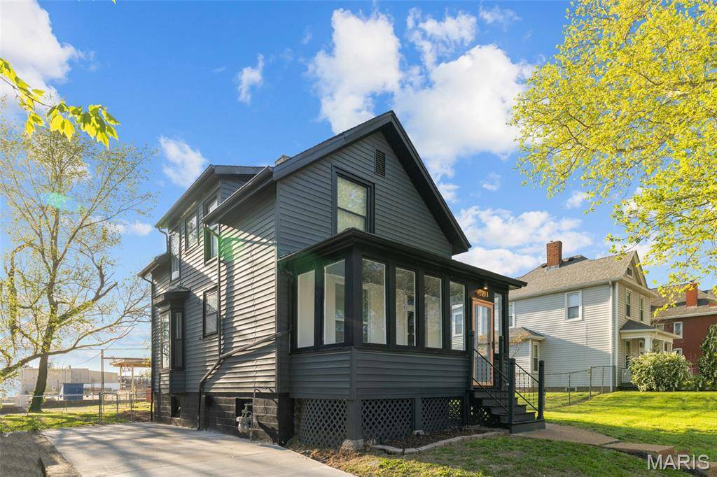 St Louis, MO 63116,3211 Portis AVE