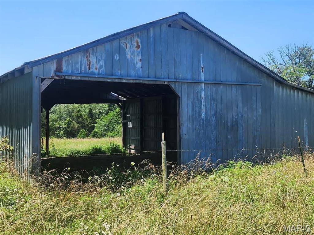 Elk Creek, MO 65483,16695 Lebanon RD
