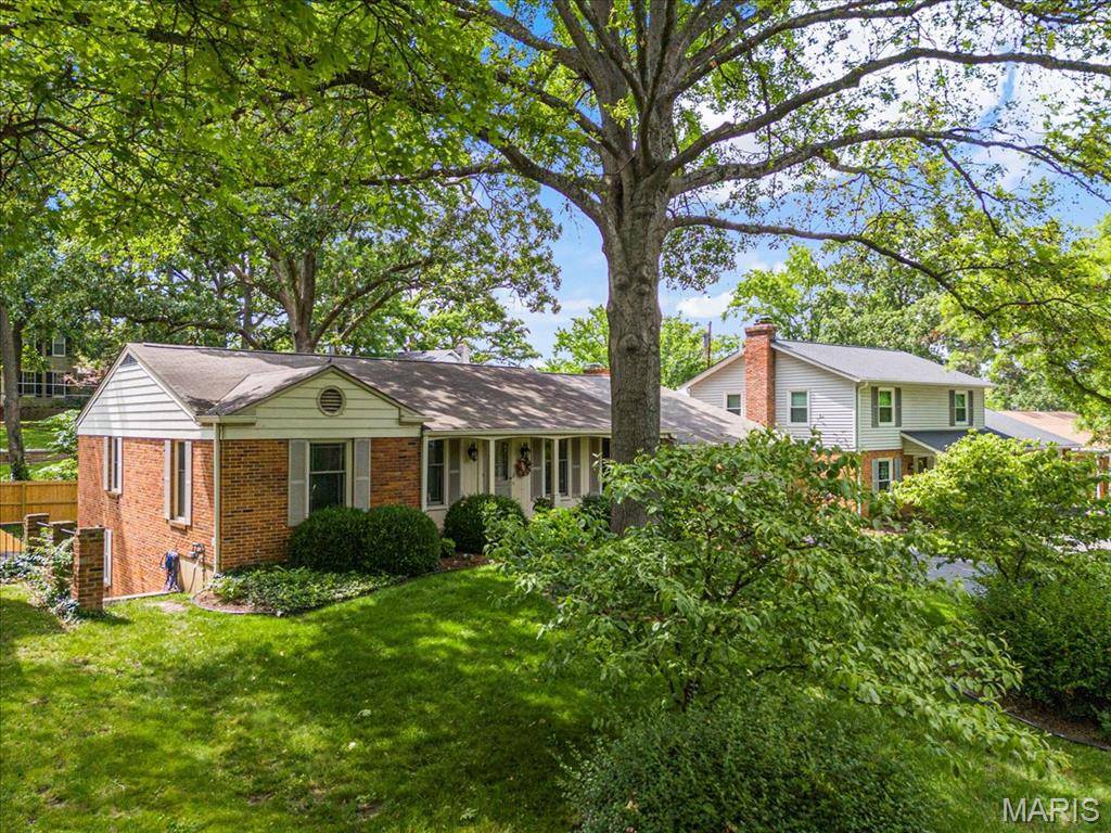 St Louis, MO 63122,1161 N Berry RD