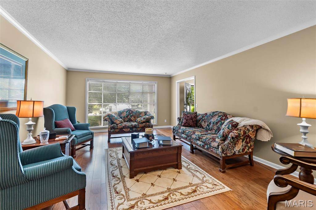 Sikeston, MO 63801,104 Summer DR
