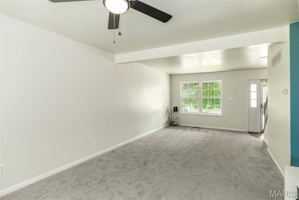 Troy, MO 63379,1223 Marigold CT