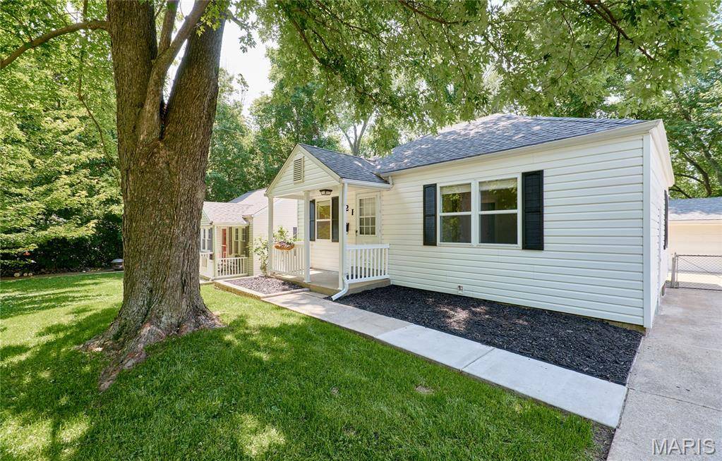St Charles, MO 63301,921 Tompkins ST