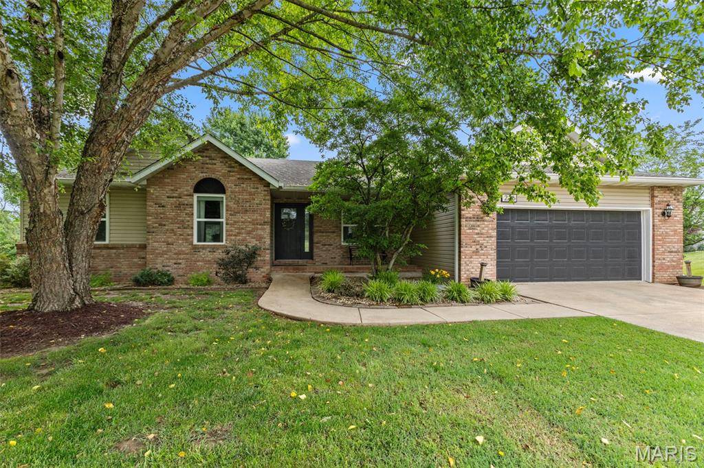 Edwardsville, IL 62025,236 S Meadow Ridge TRL