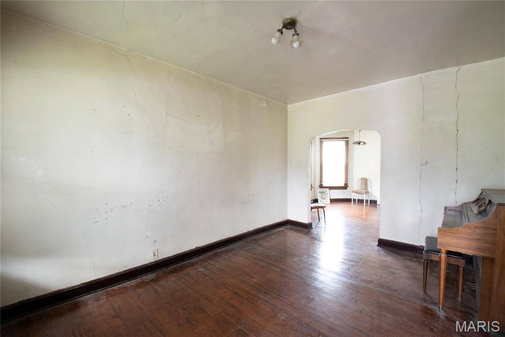 St Louis, MO 63120,4743 Beacon AVE