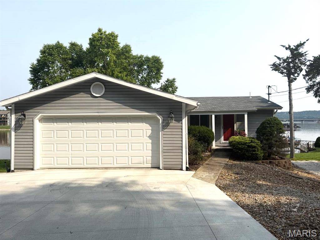 Camdenton, MO 65020,63 Rock Dove LN