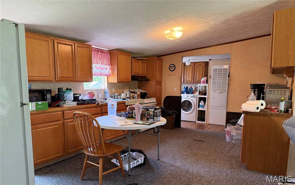 Hillsboro, IL 62049,2505 Angelia ST