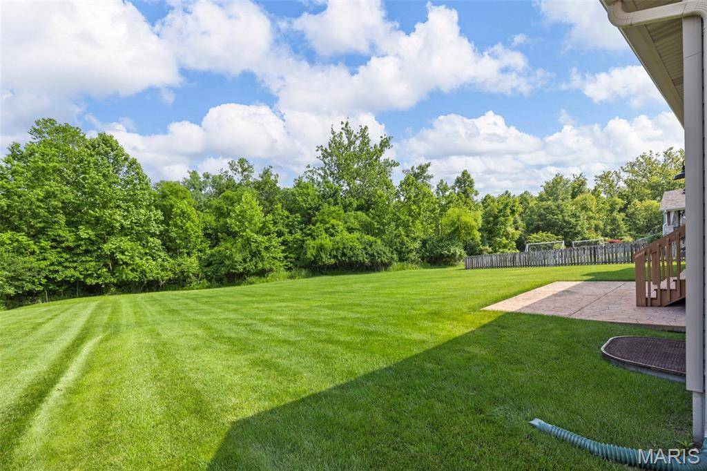 Eureka, MO 63025,905 Summit Oaks DR