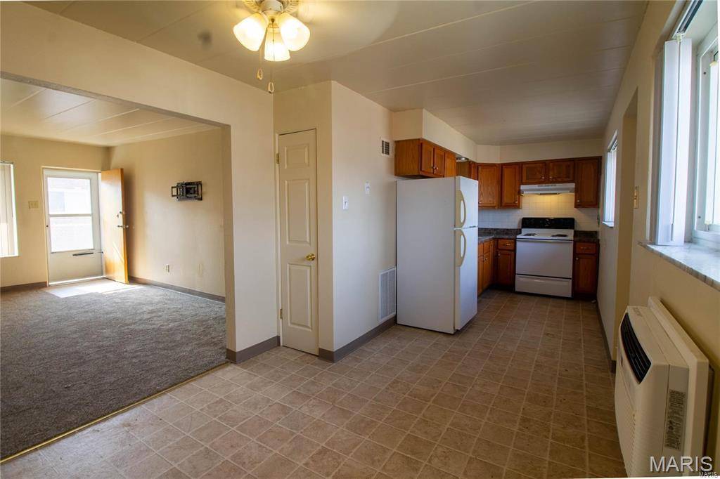 St Louis, MO 63114,2758 Walton RD #N