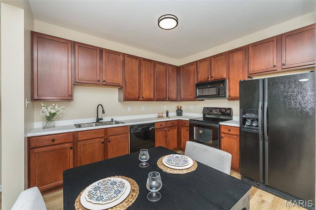 Hazelwood, MO 63042,4934 Heritage Heights CIR