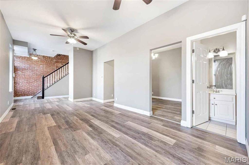 St Louis, MO 63104,1231 Allen Market LN #2