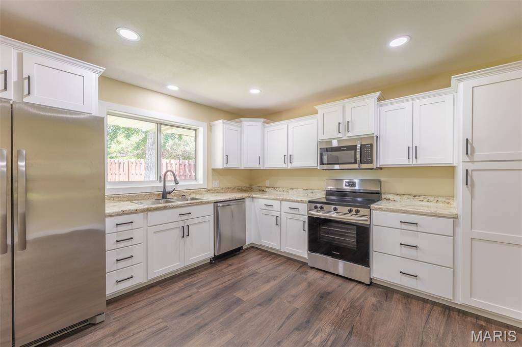 Poplar Bluff, MO 63901,1910 Barron Road