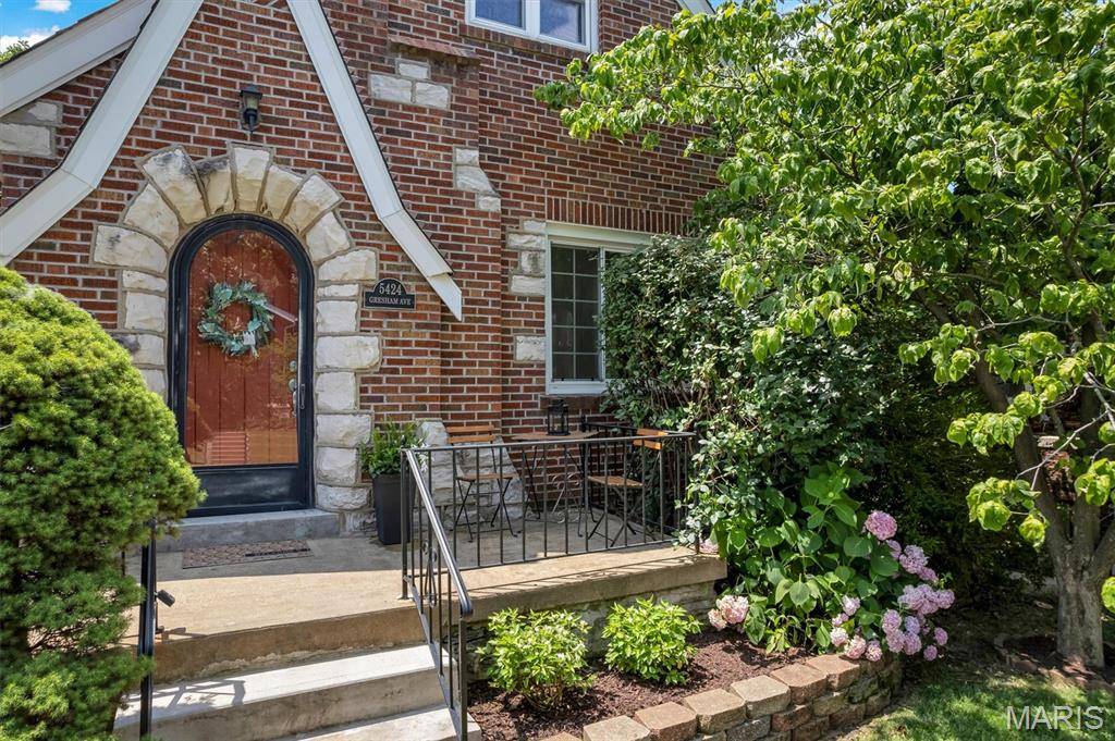 St Louis, MO 63109,5424 Gresham AVE