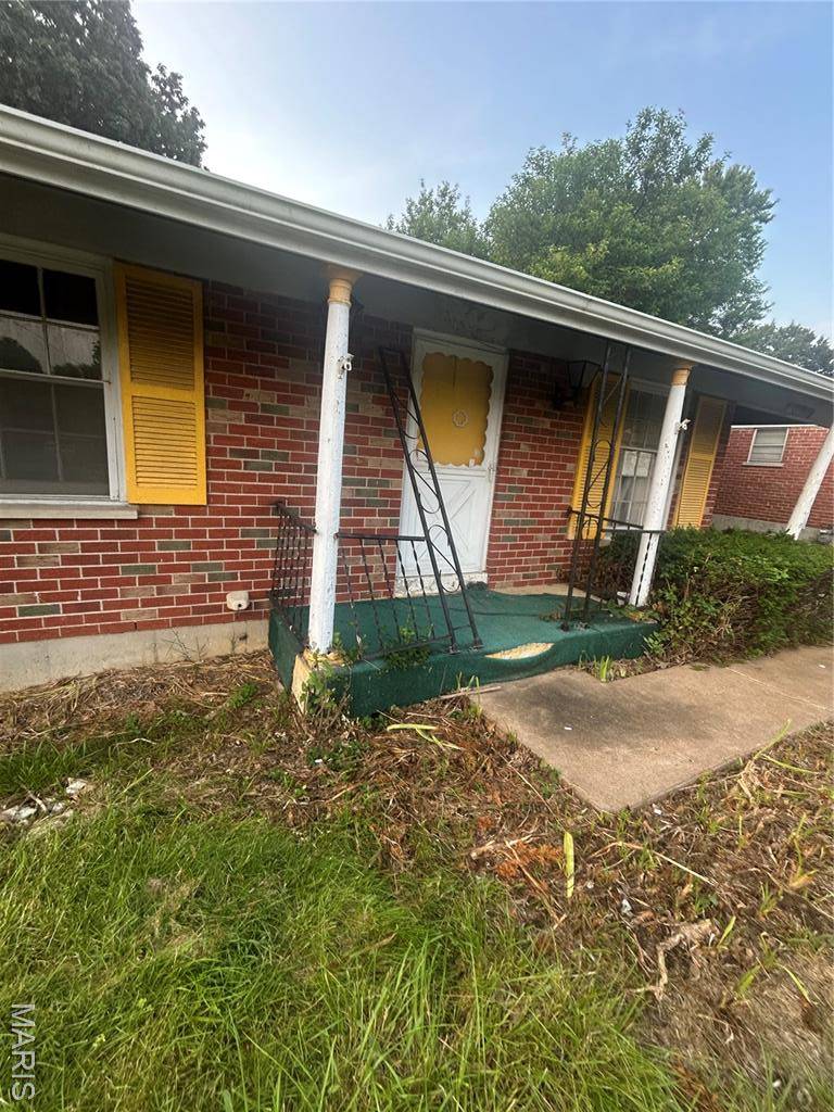 Hazelwood, MO 63042,7250 Howdershell RD