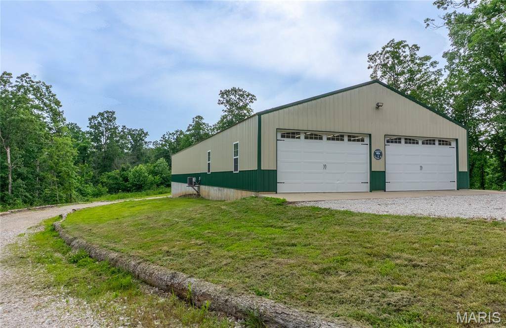 New Florence, MO 63363,5 Dogwood LN