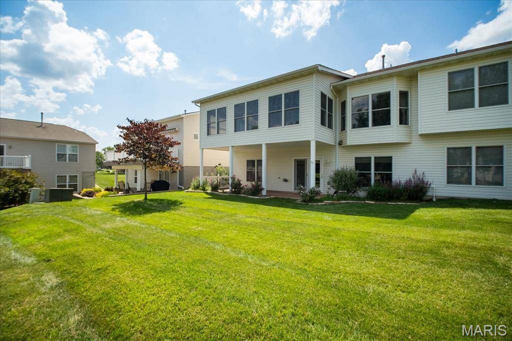 Wentzville, MO 63385,1161 Silo Bend DR #338A