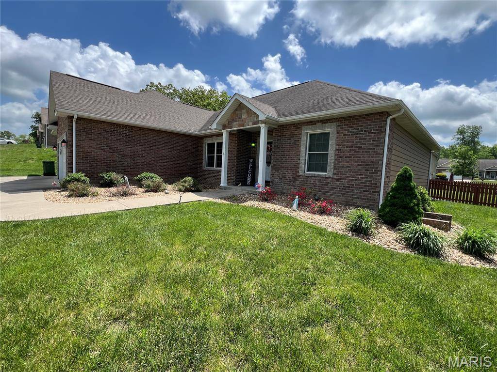 Rolla, MO 65401,306 Traci Dawn DR