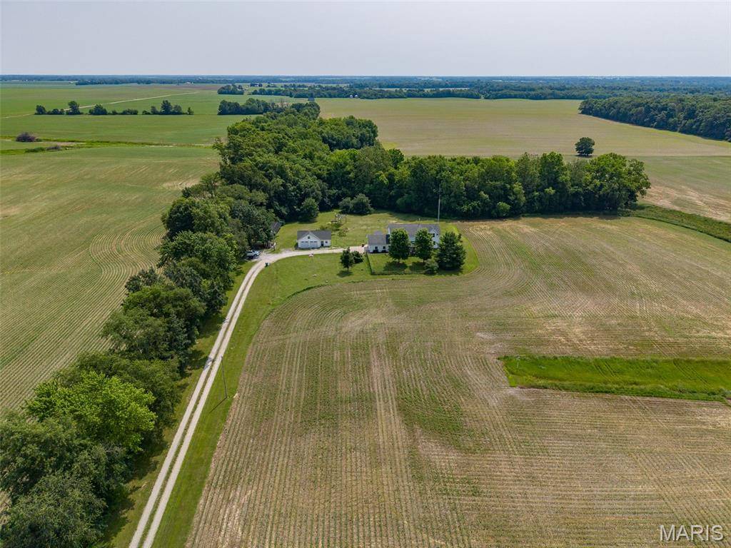 Rockbridge, IL 62081,475 SE 900 AVE