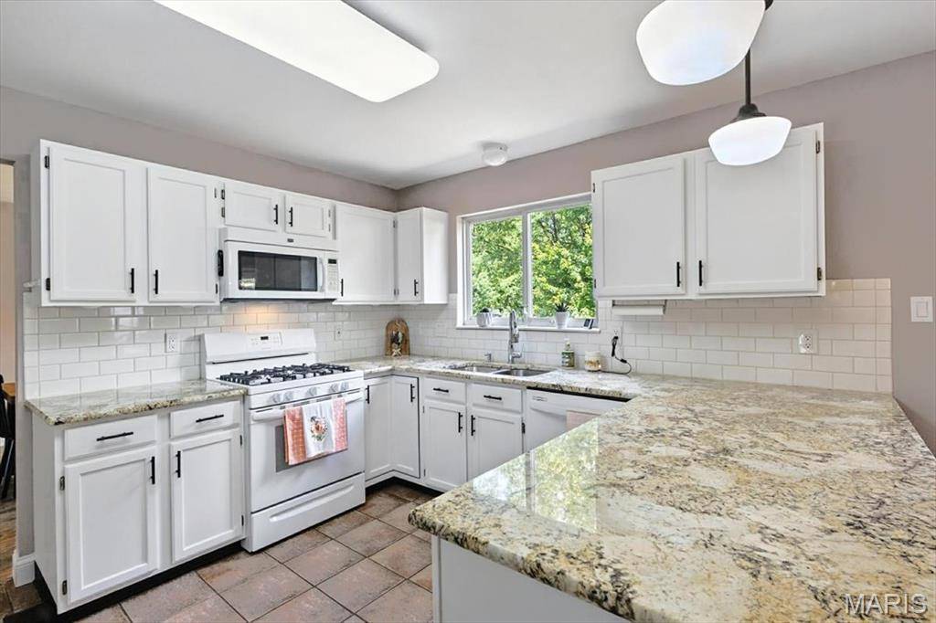 Bridgeton, MO 63044,3667 Bostons Farm DR