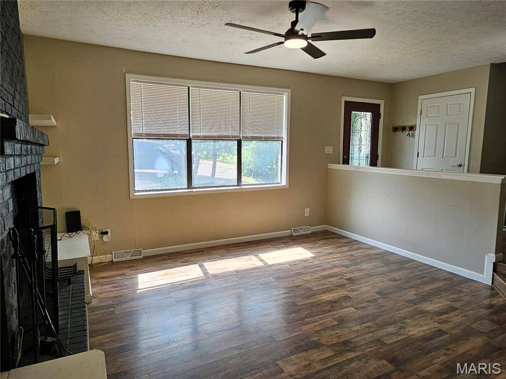 St Robert, MO 65584,108 Wildrose PL