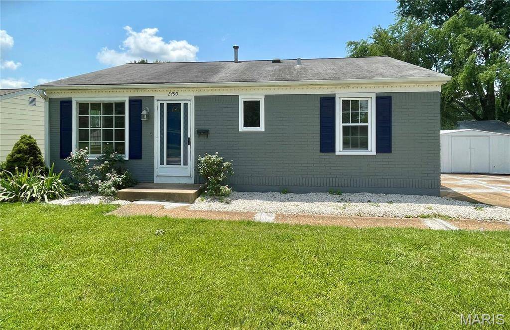 Florissant, MO 63031,2490 Mullanphy LN