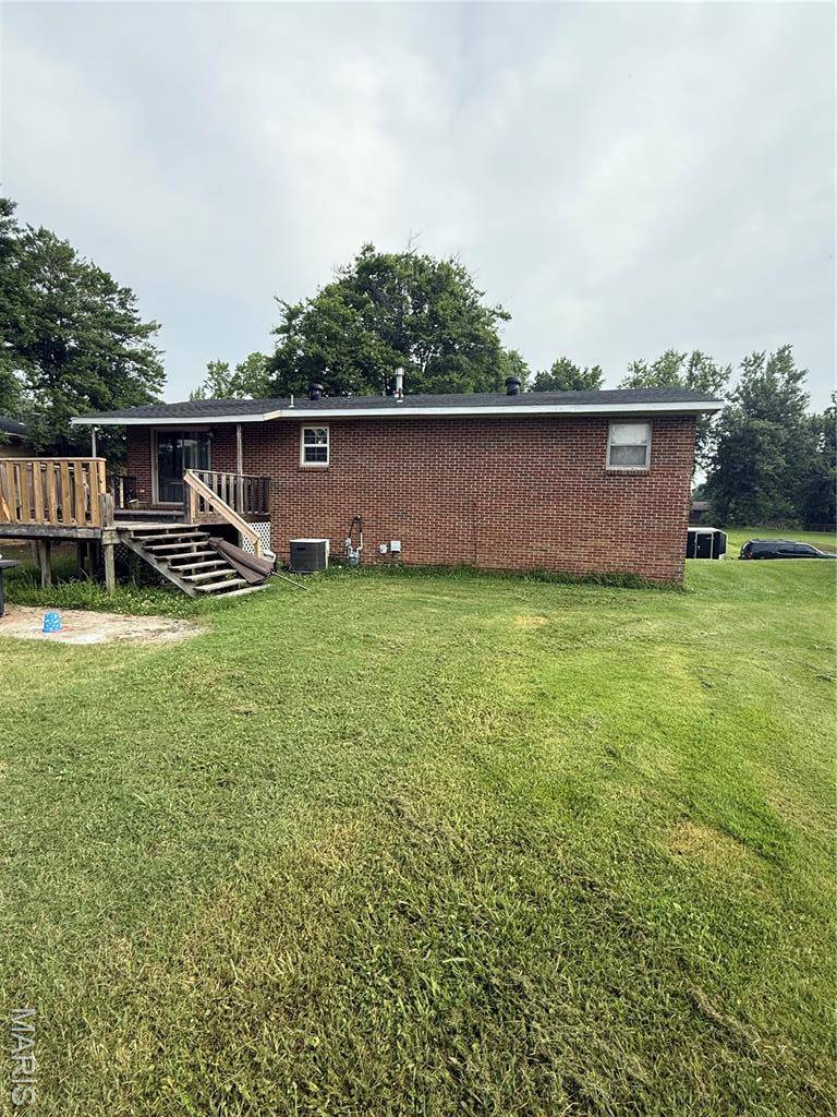 Sikeston, MO 63801,853 CAMBRIDGE DR